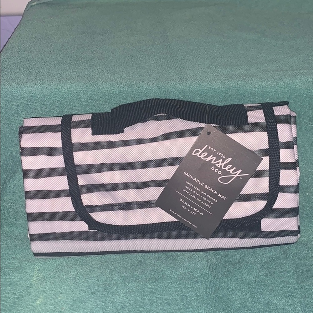 Beach mat